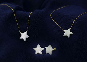 Vera Perla 10k Gold Star Shape Mother of Pearl Jewelry Set 3 pcs