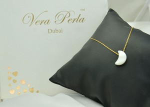 Vera Perla 10k Gold Small Crescent Shape Mother of Pearl Bracelet