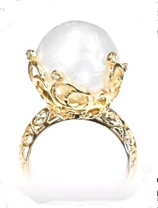 Royal pearl ring