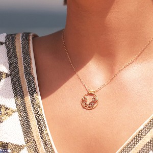18k Yellow Gold Necklace with Circle Pendant