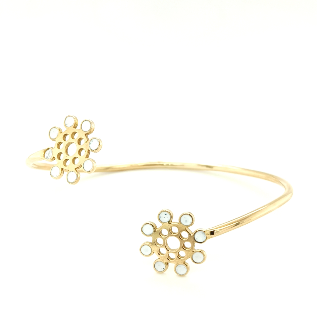 Meena Cosmos Flower bracelet in 21k gold