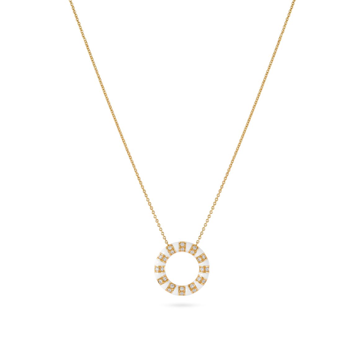 The Treasure Round Pendant in 18k gold with White Stone