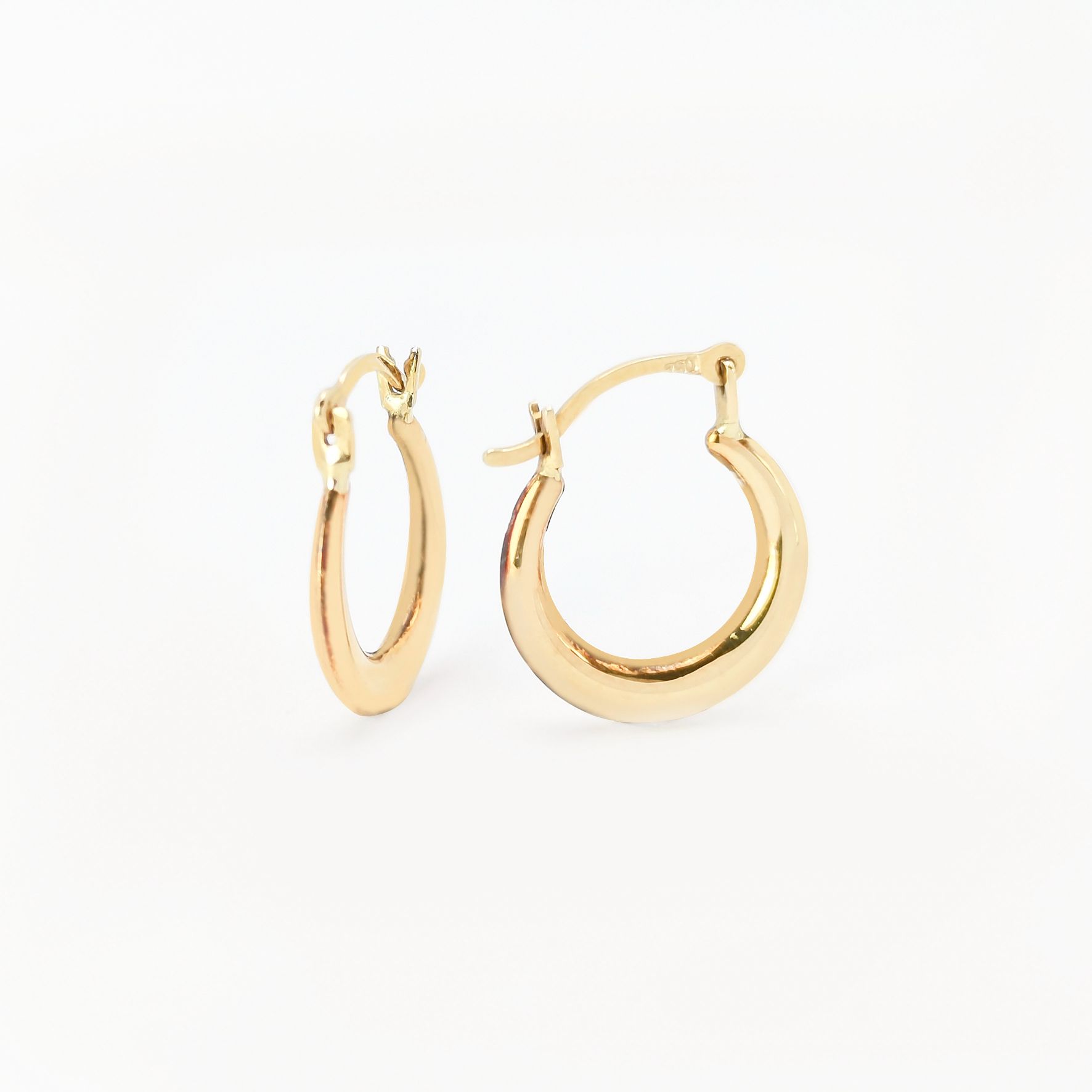 18K Yellow Gold Earrings [XE-425]